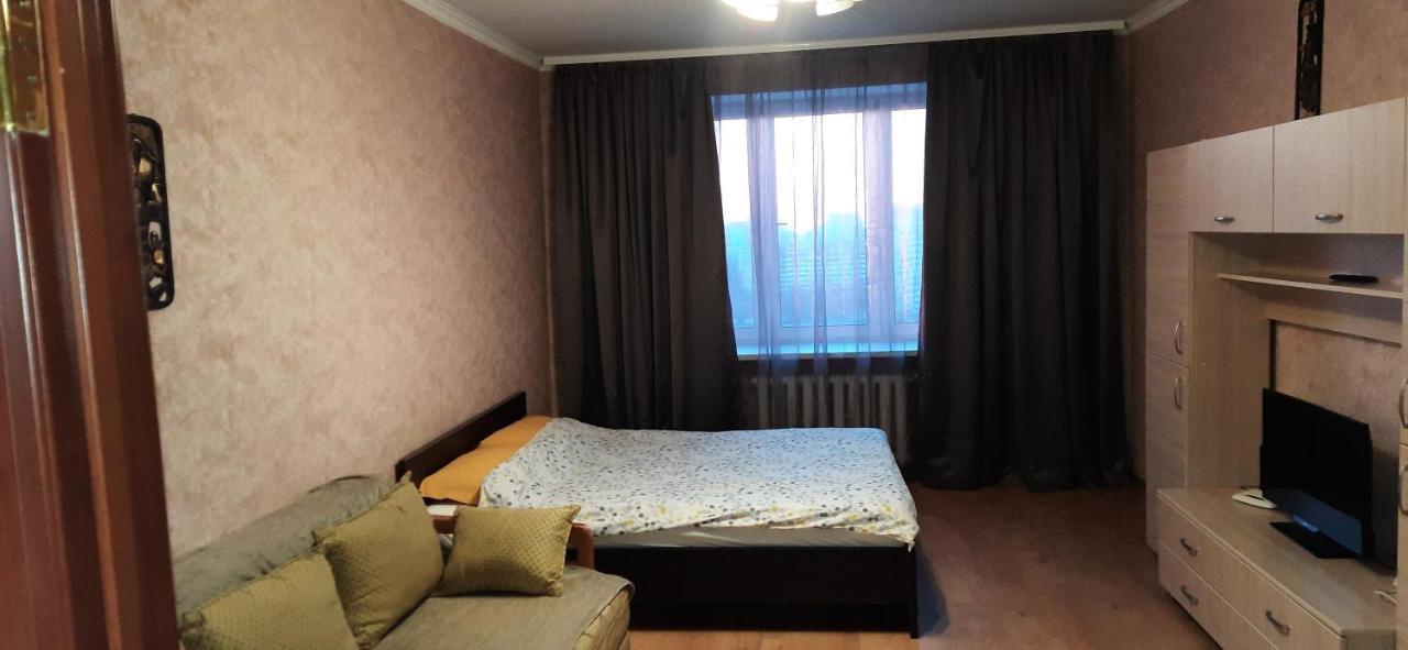 Cosy Flat Appartement Kiev Buitenkant foto
