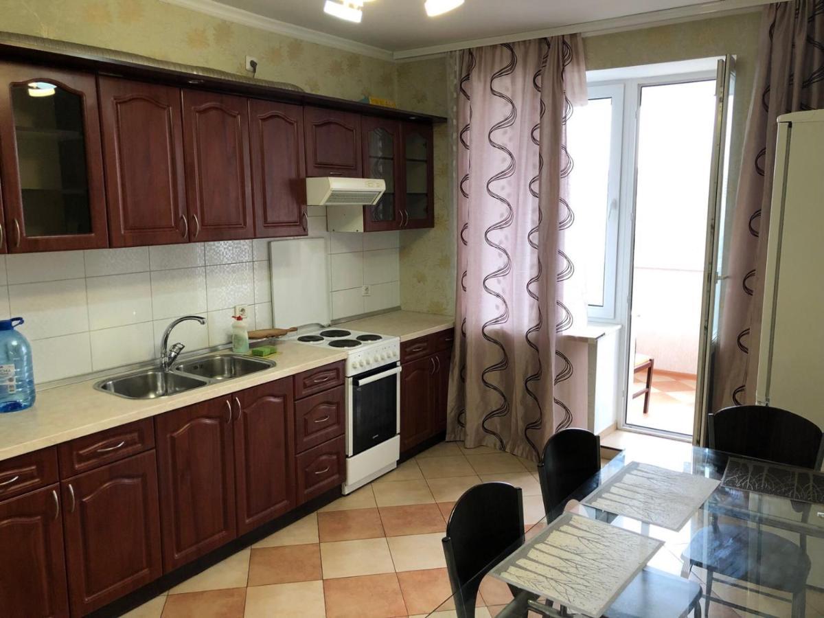 Cosy Flat Appartement Kiev Buitenkant foto